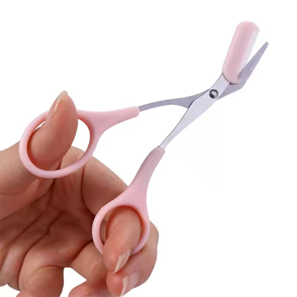 Forbici per sopracciglia sicur - Electric Razor recensione e prezzo