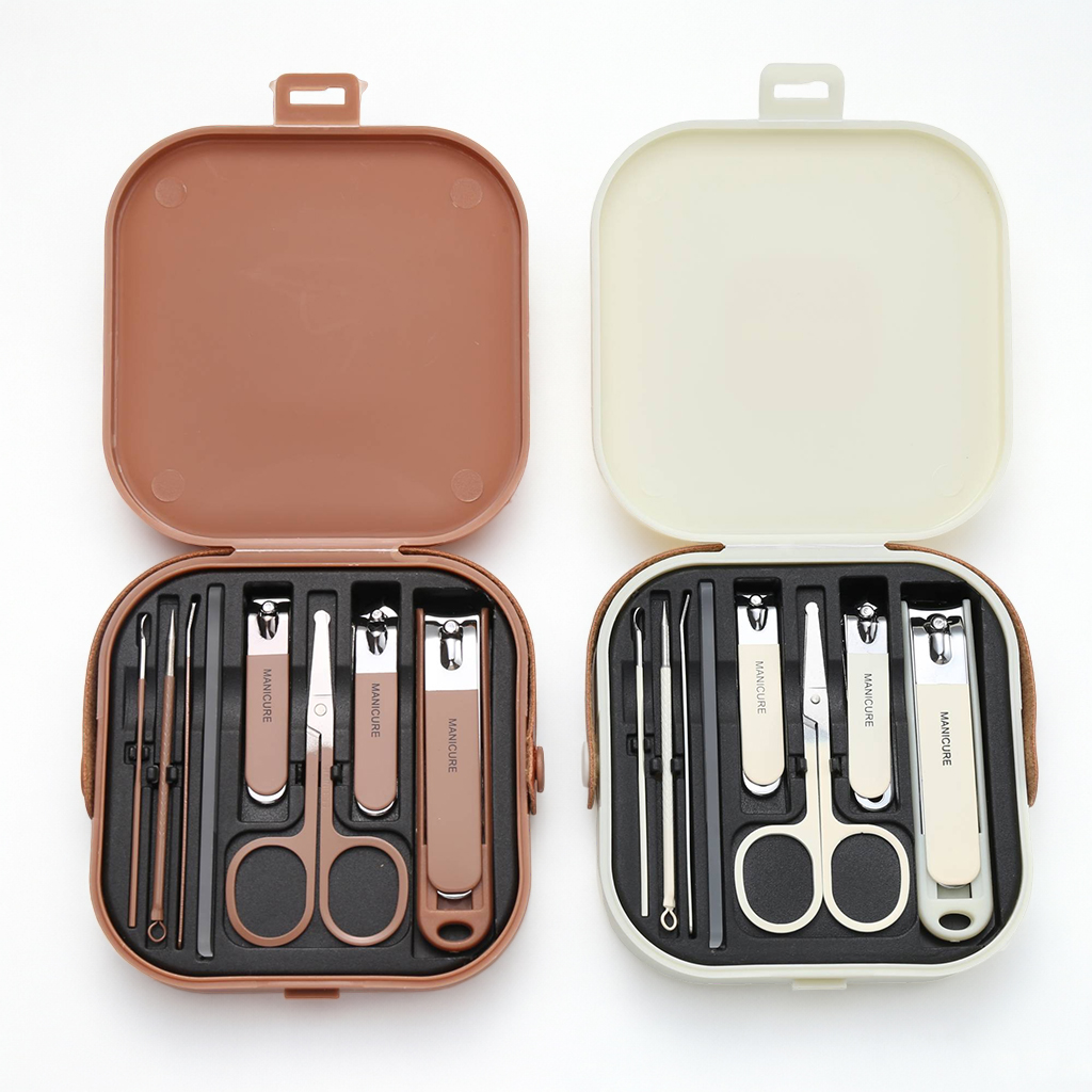 Kit per la cura delle unghie,  - Mens Grooming Travel Kit recensione e prezzo